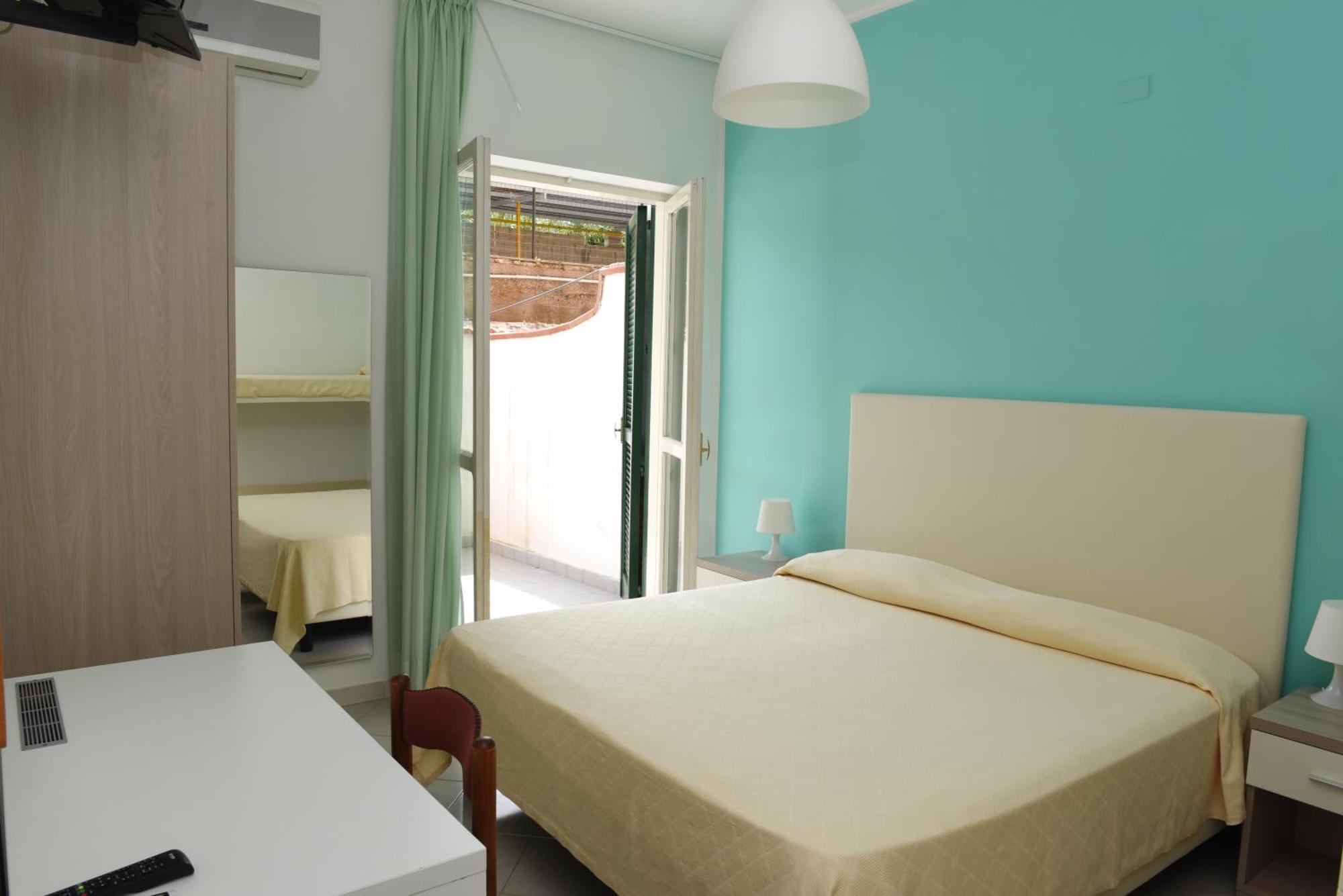 Hotel Costa D'Oro Santa Maria di Castellabate Exterior photo
